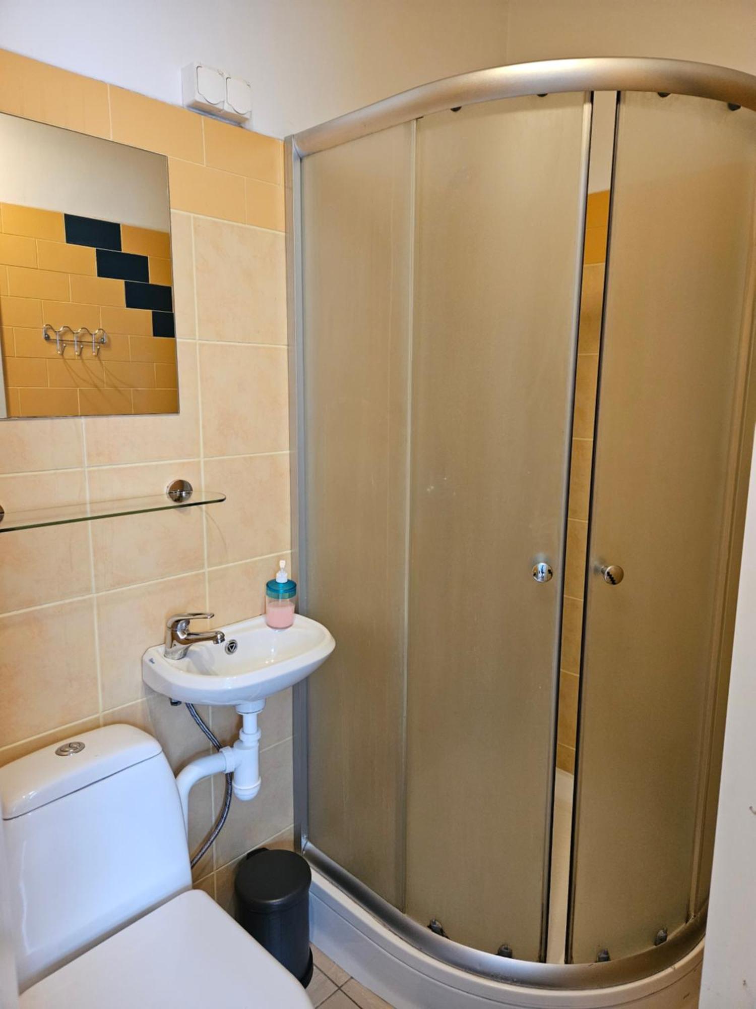 Ļeņina apartamenti Riga Bagian luar foto