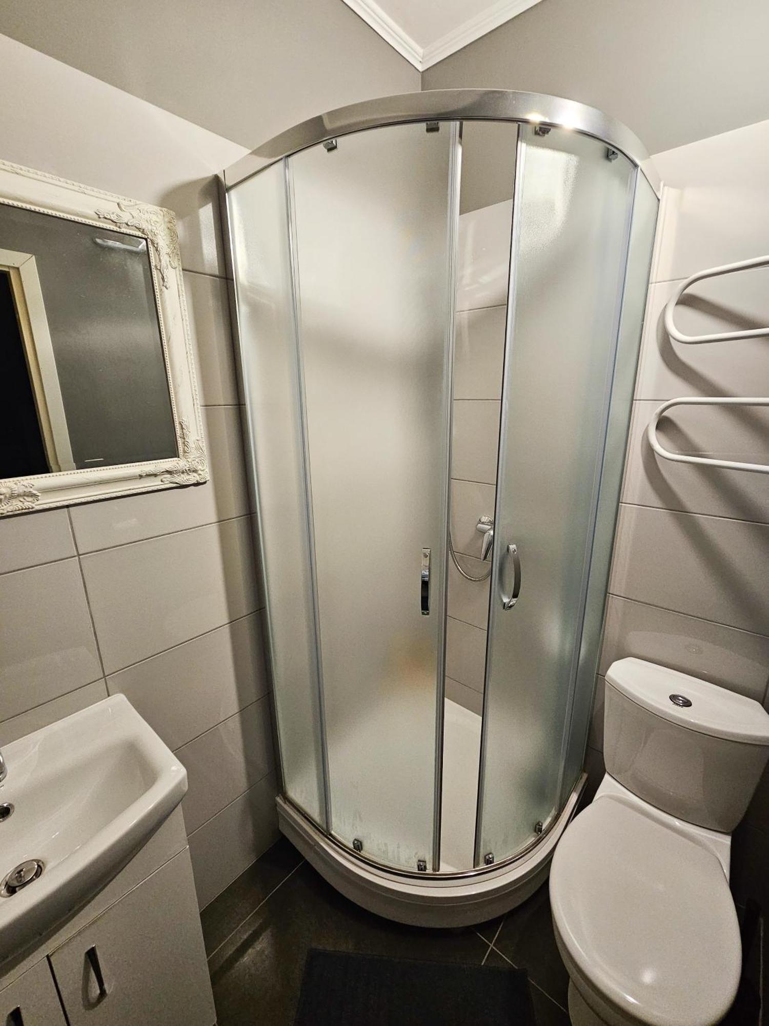 Ļeņina apartamenti Riga Bagian luar foto